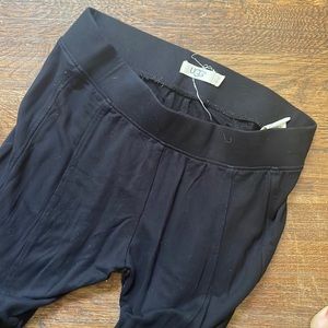 Ugg legging new!